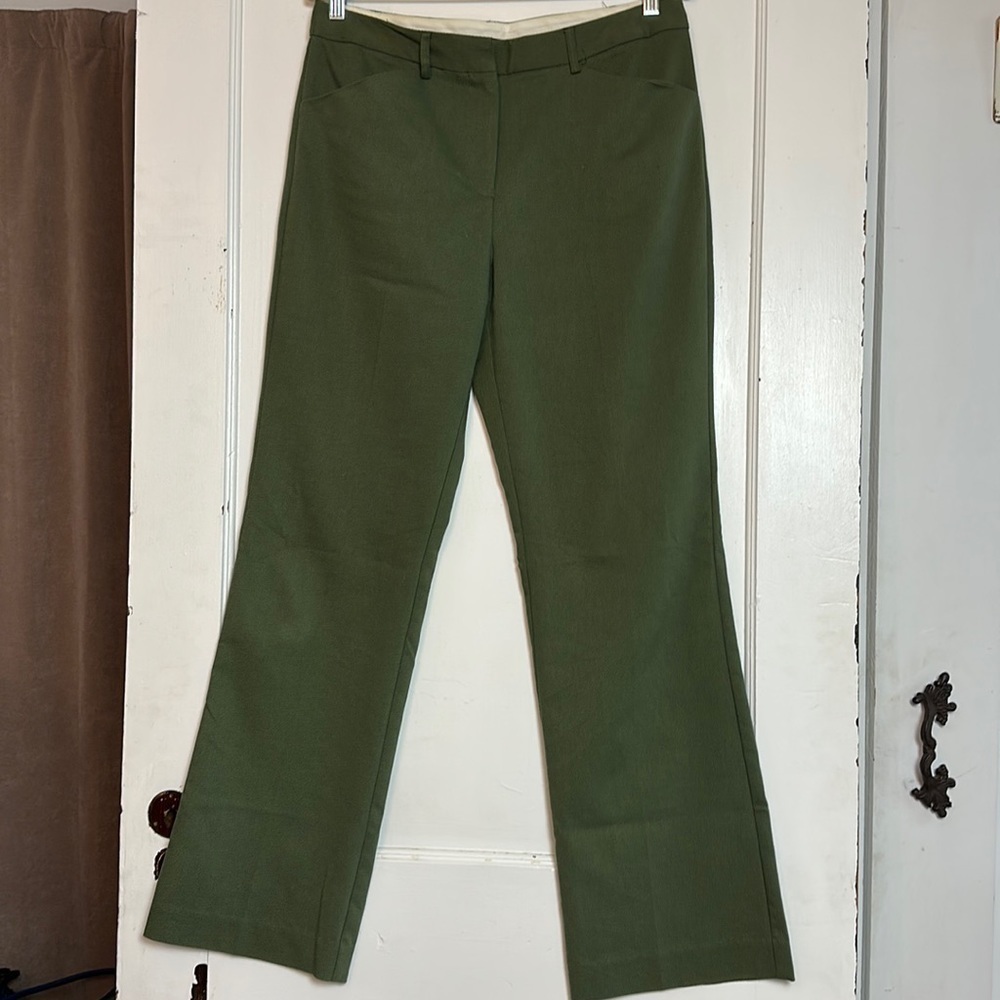 B. Moss Olive Green Stretch Straight Leg Trouser Pants Women’s 10 Preppy